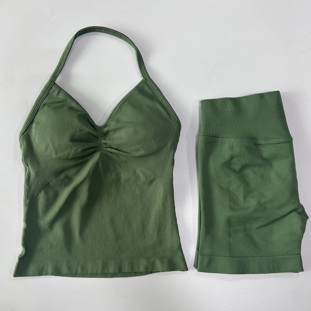 Women's 2-Piece Gym Set - Backless Tank Top & Seamless Shorts