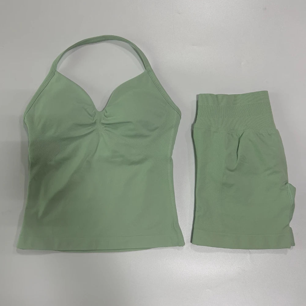 Women's 2-Piece Gym Set - Backless Tank Top & Seamless Shorts