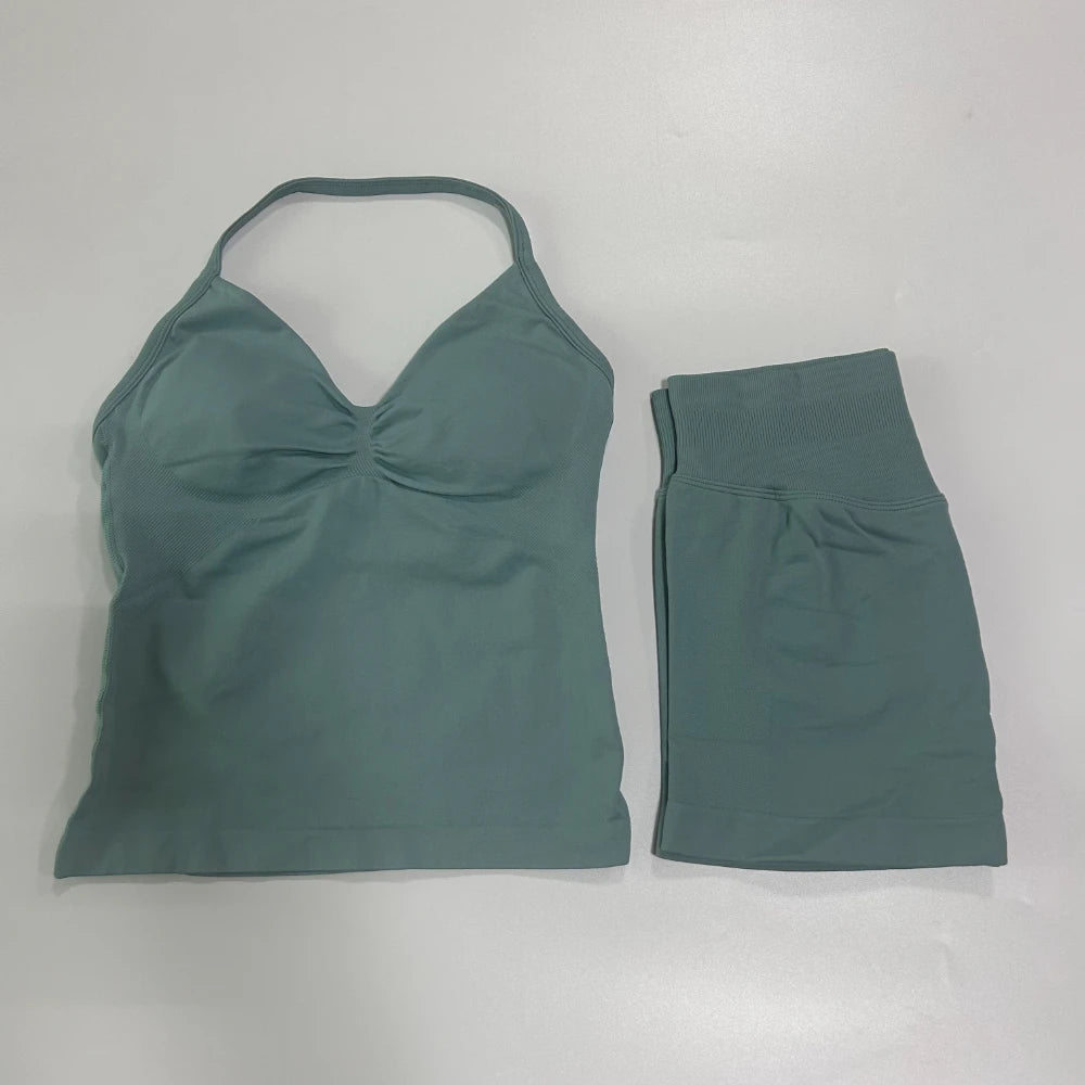Women's 2-Piece Gym Set - Backless Tank Top & Seamless Shorts