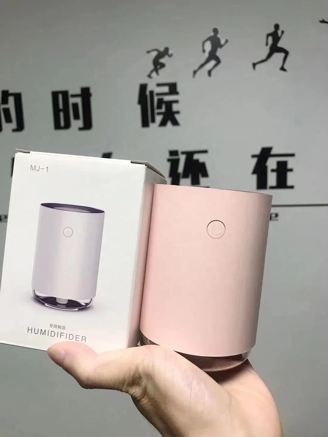 Innovative Top Selling Portable Diffuser Essential Oil Ultrasonic air Humidifier for Car and Home