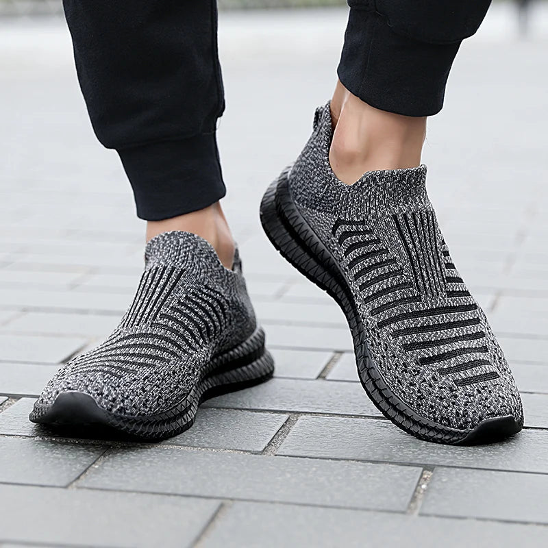 Men Shoes Breathable Men's Sneakers Comfortable Running Shoes Tenis Outdoor Slip On Walking Sneakers Sock Jogging Shoes